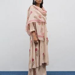 Zuba by Westside Beige Floral Printed Dupatta-image-95