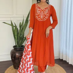 URMIR FASHION Women Embroidered Tiered Thread Work Kurta with Trousers & With Dupatta-picture-17