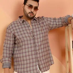 Instafab Plus Checked Spread Collar Long Sleeves Cotton Shirt-image-7