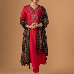 WOMEN PLUS Women Ethnic Motifs Embroidered Regular Thread Work Kurta with Trousers & With Dupatta-image-11