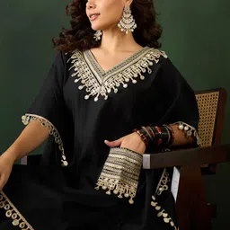 Sangria Women Embroidered Kaftan Kurta Set-picture-58