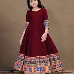 Fashion Dream Three Fourth Sleeves Floral & Ethnic Printed Maxi Dress - Maroon-image-4