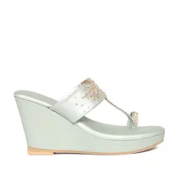 W Women's Pastel Green Toe Ring Wedges-30