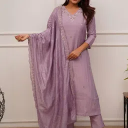 FoxDX Women Embroidered Regular Thread Work Silk Blend Kurti & Trousers With Dupatta-picture-38
