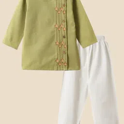 Desi Soota Boys Green Cotton Embroidery Kurta Set-picture-31