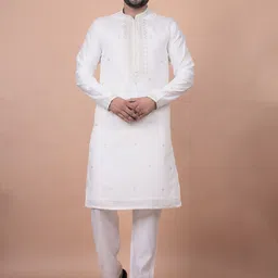 Ethnico by laxmi Men Embroidered Thread Work Kurta with Pyjamas-picture-5
