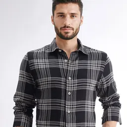RARE RABBIT Men Comfort Fit Tartan Checked Spread Collar Cotton Casual Shirt-60