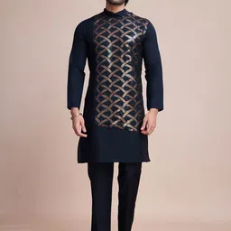 SHUBHVASTRA Men Sequinned Kurta-image-4