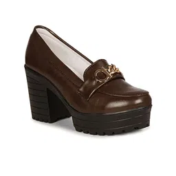 Ishransh Block Sandals image 3