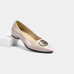 LUXORO FORMELLO Women Solid Round Toe Loafer Shoes-image-9