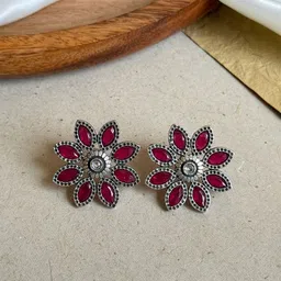 NAMAN ARTS Contemporary Studs Earrings-picture-47