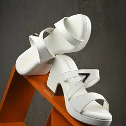 CLOG LONDON Women Block Sandals-image-71