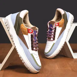 CLOG LONDON Men Colourblocked Sneakers-49