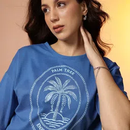 CORSICA Printed Drop-Shoulder Sleeves Boxy T-shirt-image-31