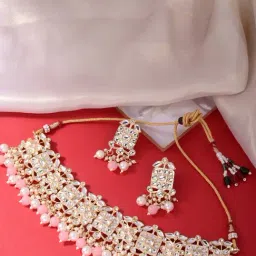 Fida Ethnic Pink And White Jewellery Set-image-37