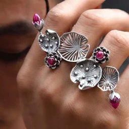 Shaya Lotus 92.5 Sterling Silver Rise Above Rumours Ring-image-9