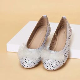 Pantaloons Junior Silver Flat Ballets-image-4