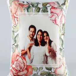 FNP Multicolor Canvas Printed Mothers Day Personalised Led Cushion image 3