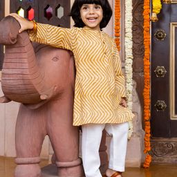 Babyhug Cotton Woven Full Sleeves Printed Kurta And Payjama Set - Yellow-image-14