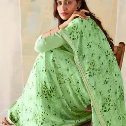 Anouk Rustic Floral Poly Georgette Saree image 4