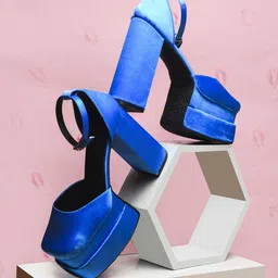 Try Me Suede Party Platform Sandals-41