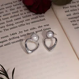 Brado Jewellery 925 Sterling Silver-Plated Pearls Beaded Heart Shaped Drop Earrings-8