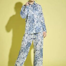 BUYNEWTREND Grey Floral Print Shirt With Pants-image-4
