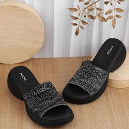 Mochi Platform Heel Sandals-7