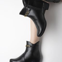 Shoetopia Chain Embellished Zipper Closure Boots - Black-image-21
