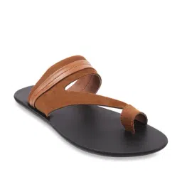 Mochi Men's Tan Toe Ring Sandals-image-8