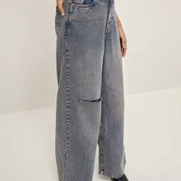 nuon women Nuon by Westside Blue Distressed Wide-Leg Fit High-Rise Jeans-picture-4