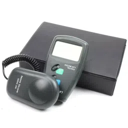 generic Real Instruments LX-1010B Digital Lux Meter Illuminance Camera Photometer image 2
