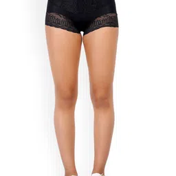 Liigne Comfortable Lace Shaper Brief-image-57