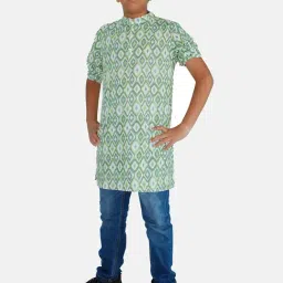 Kiddopanti Kids Green & Blue Printed Full Sleeves Kurta with Denim Pants-image-43