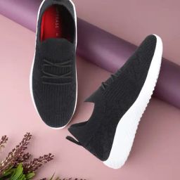 Trase Women's Black Walking Shoes-image-58