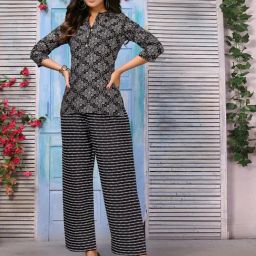 SELVIA Black & White Floral Print Top With Palazzos-picture-33