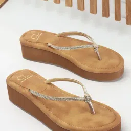 Carlton London Women's Tan Thong Sandals-picture-7