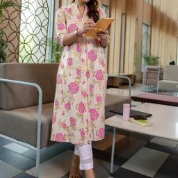 Libas Pink Floral Printed Front Pleat Straight Kurta with Pocket-image-84