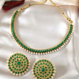 Peora Gold-Plated Green Choker Necklace & Big Round Stud Earrings Jewellery Set-image-82