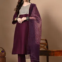 Sangria Magenta Floral Yoke Design Sequinned Straight Kurta With Trousers & Dupatta-picture-56