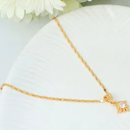 GARNISHA Gold-Plated Flower Chain Pendant-picture-10