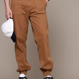 The Roadster Lifestyle Co. Men Relaxed Loose Fit Joggers Trousers-picture-24