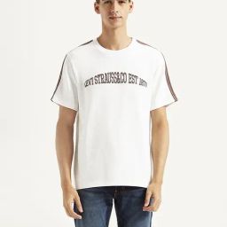 Levi's White Regular Fit Printed T-Shirt-image-62