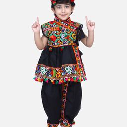 BownBee Navratri Theme Sleeveless Banjara Embroidered & Mirror Work Embellished Kediya Kurta & Dhoti With Coordinating Cap - Black-picture-48