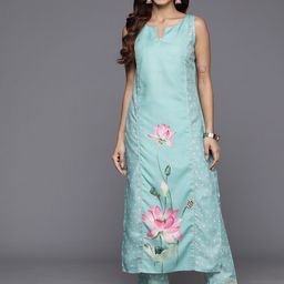 Ahalyaa Floral Printed Panelled Gotta Patti Kurta with Trousers-33