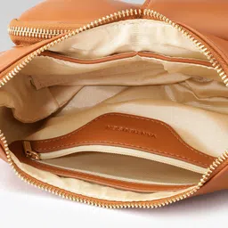 Van Heusen Baguette Bag image 5