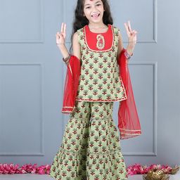 Aww HunnieSleeveless JaipuriFloral Motif PrintedLaced EmbellishedKurta Sharara With Dupatta -Green-image-2