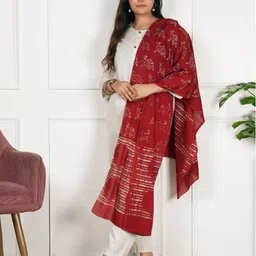 Style Shoes Camel Printed Cotton Stole-image-73