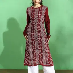Globus Women Maroon Round Neck Full Sleeves Knitted Acrylic Loose Fit Winter Wear Kurta-picture-8