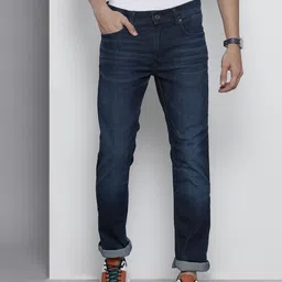 Tommy Hilfiger Men Blue Sage Fitted Slim Fit Low Distress Light Fade Stretchable Jeans-image-13